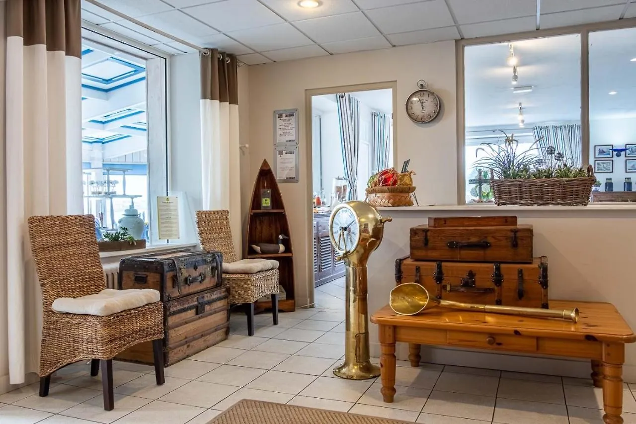 Hotel Restaurant De La Plage Audierne